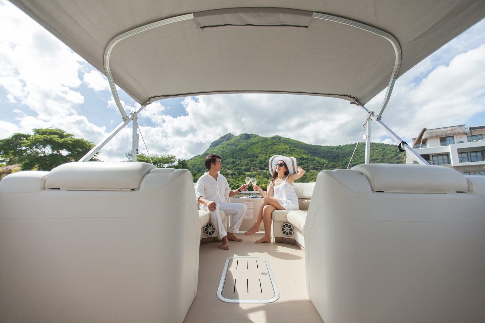 A Maintenance Calendar for Lake County Boat Interiors