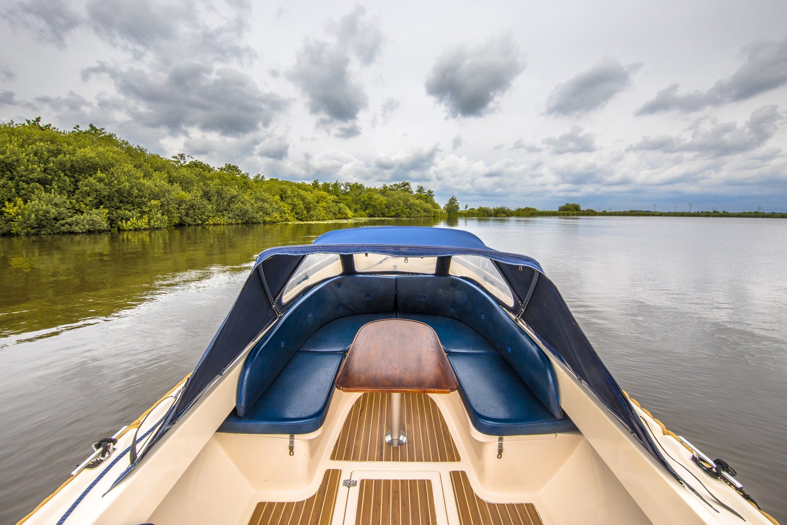 How To Measure Boat Seats For an Accurate Quote